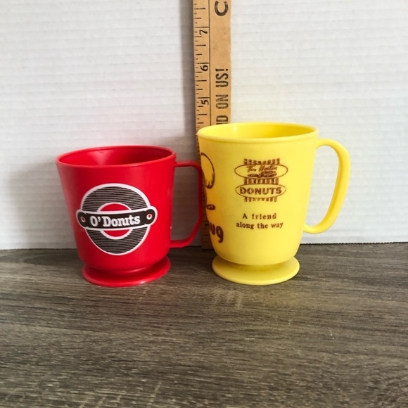 Vtg Plastic Advertising Mugs - Picture 5 of 11